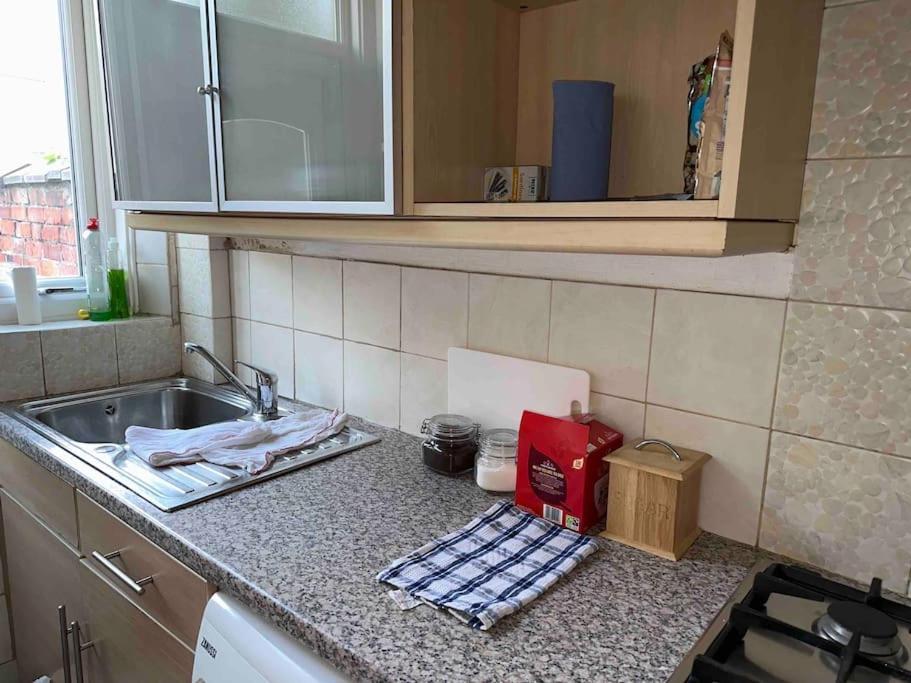 Clevedon House Appartement Manchester Buitenkant foto